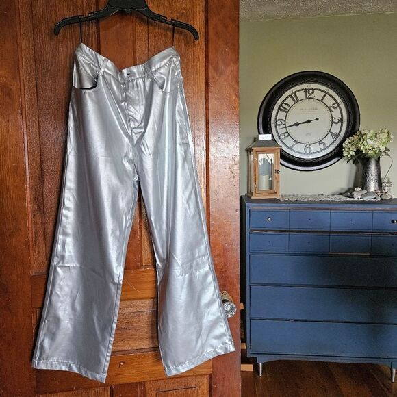 Commense Silver Metallic Pants | Size Small | NWT | High Rise Straight Leg - Picture 3 of 7